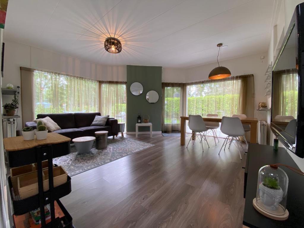 Strandhuisje Ermerzand Eksteriør bilde